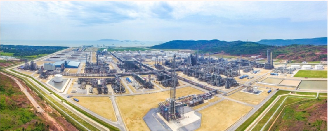Thi công nhà máy Lọc Hóa Dầu Nghi Sơn